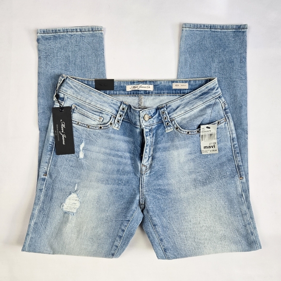 NWT Mavi Ada Boyfriend Light Blue Distressed Jeans